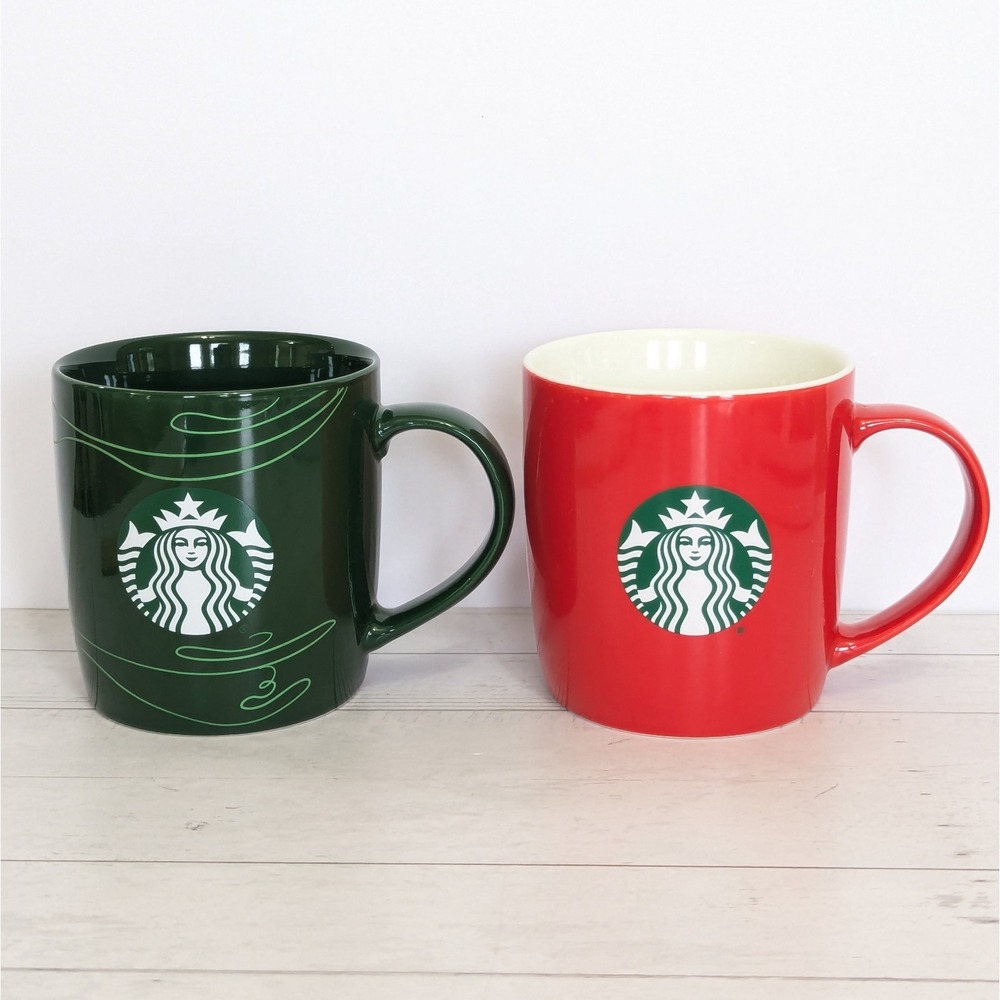 Starbucks Red & Green Christmas Lot Of 2 Ceramic Coffee Cup Mug w/Logo